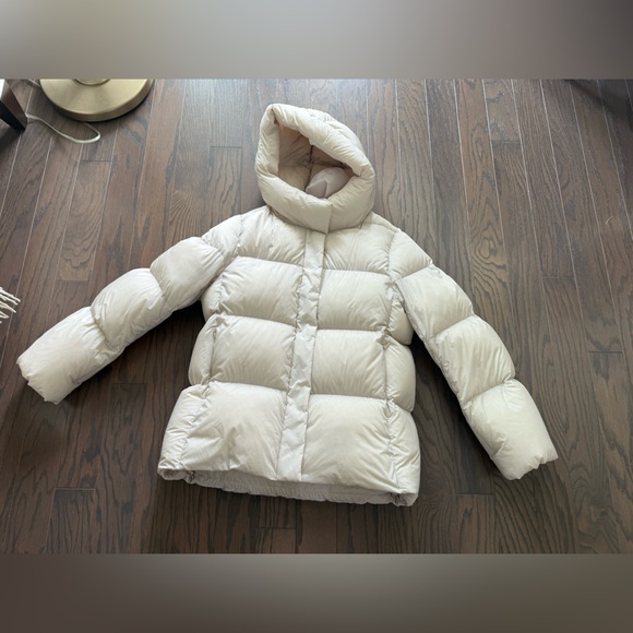 New! Uniqlo Ultra Light Down Puffer Jacket - Picture 14 of 16